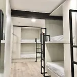 Quartier Leon Hostel Jabalquinto
