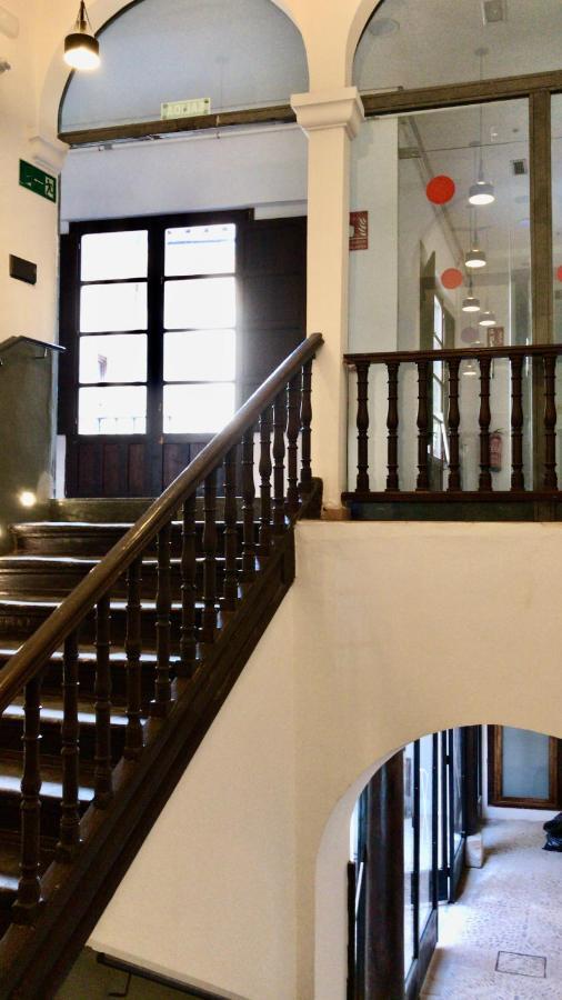 Quartier Jabalquinto Hostel *
