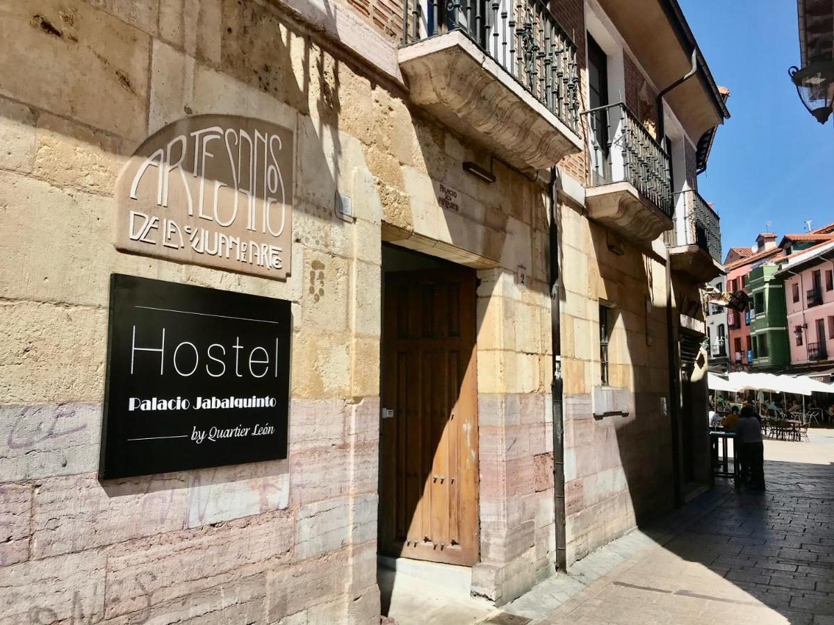 Quartier Barrio Humedo León
