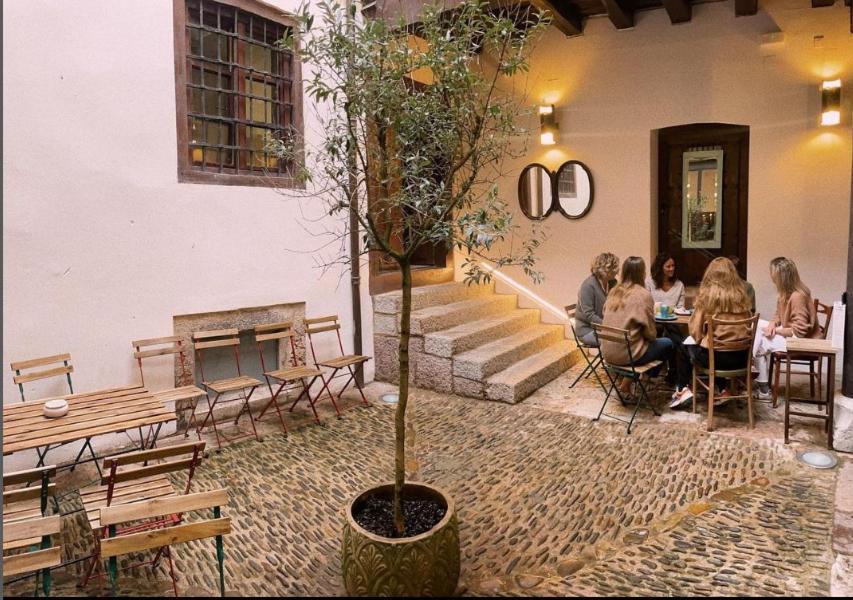 Quartier Barrio Humedo Ostello *